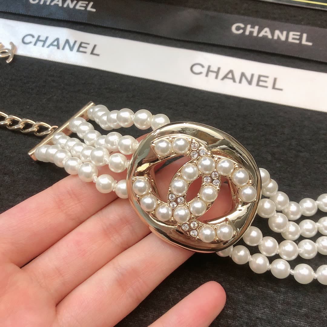 Chanel Gold CC Pearl Bracelet