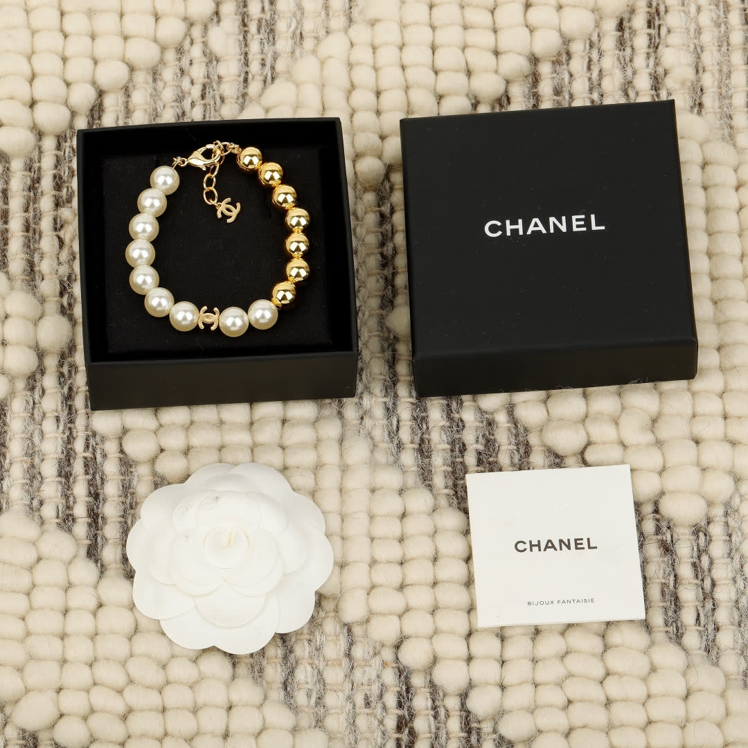 Chanel Pearl and Gold Bead Bracelet
