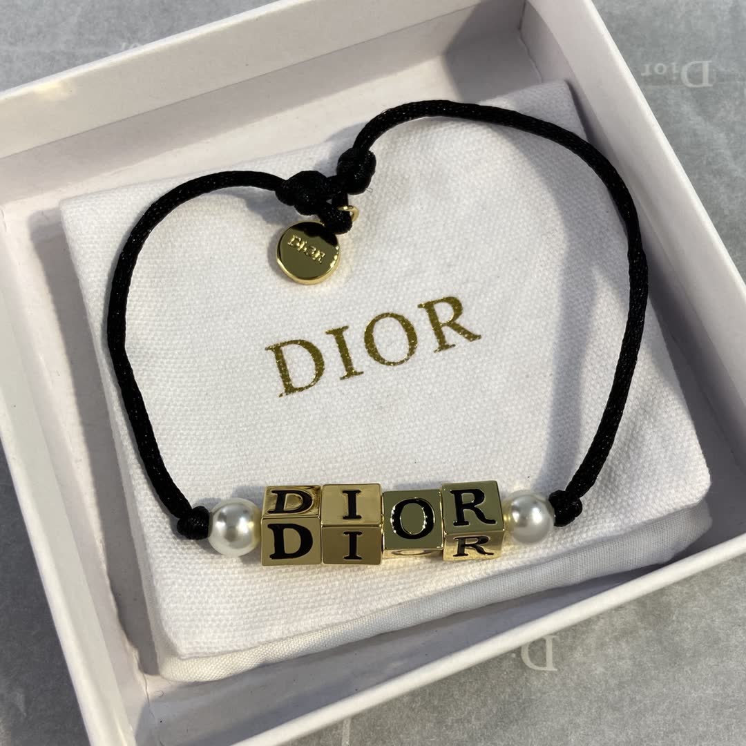 Dior Logo Bracelet-DS0641
