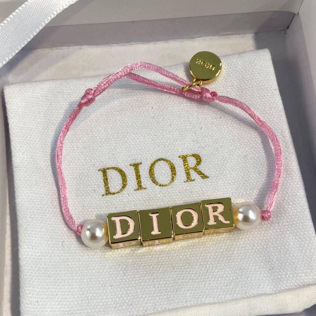 Dior Logo Bracelet-DS0641