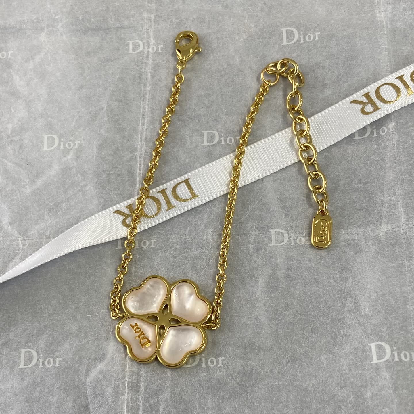 Van Cleef & Arpels Gold Clover Charm Bracelet Van Cleef & Arpels Gold Clover Charm Bracelet