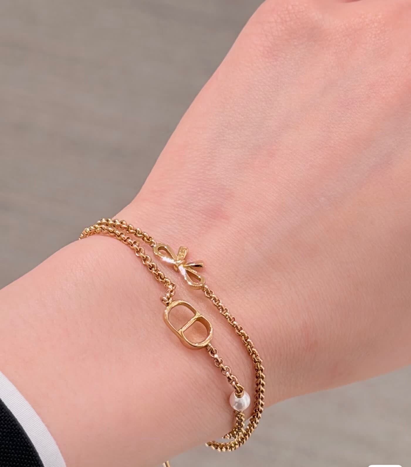 Dior Double 'CD' Logo Bracelet with Pearl Dior Double 'CD' Logo Bracelet with Pearl