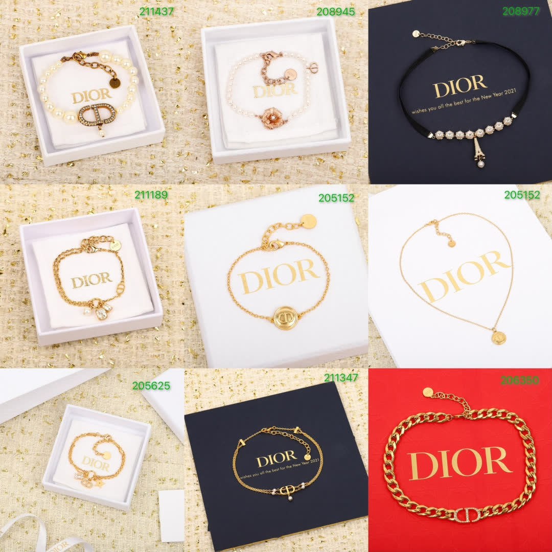 Dior Gold Tone Bracelet with Pearls and Crystal Accents Dior Gold Tone Bracelet with Pearls and Crystal Accents