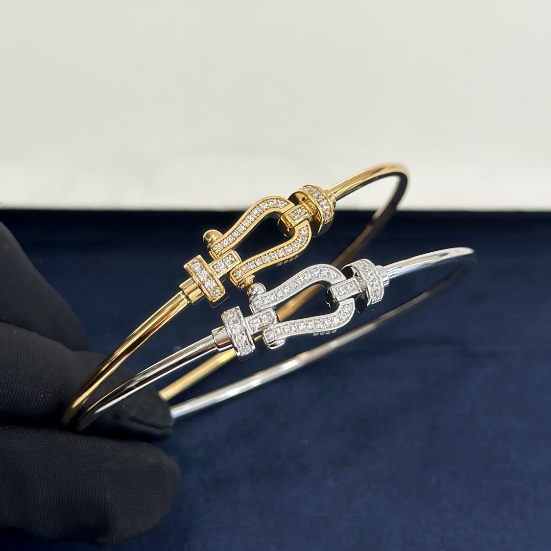 Tiffany & Co. Elsa Peretti® Diamond Toggle Bracelet