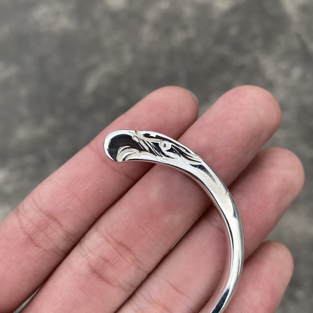 Goros Silver Eagle Head Cuff Bracelet