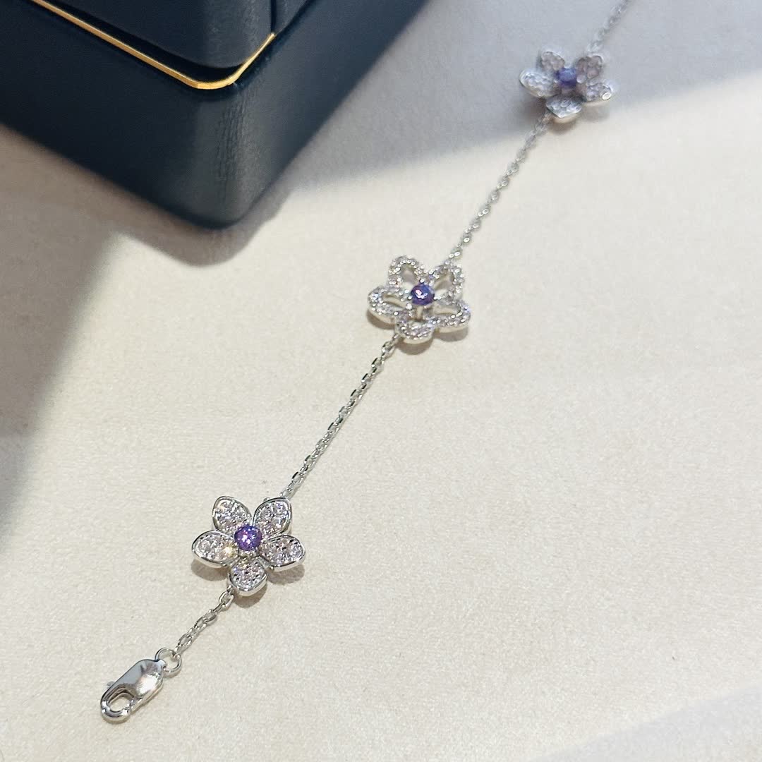 Graff Elegant Silver Flower Bracelet with Purple Stones