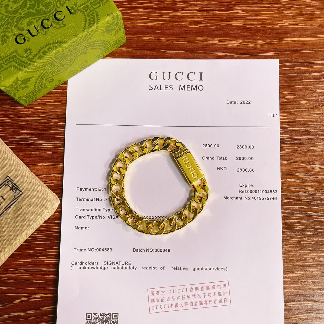 Gucci Gold Chain Bracelet