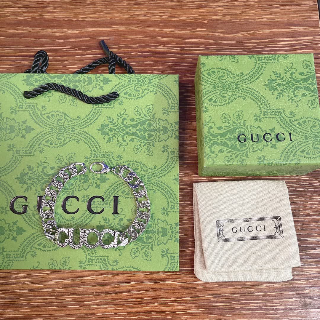 Gucci Silver Chain Bracelet Gucci Silver Chain Bracelet