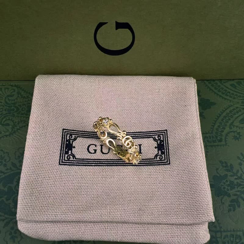 Gucci Interlocking G Bracelet