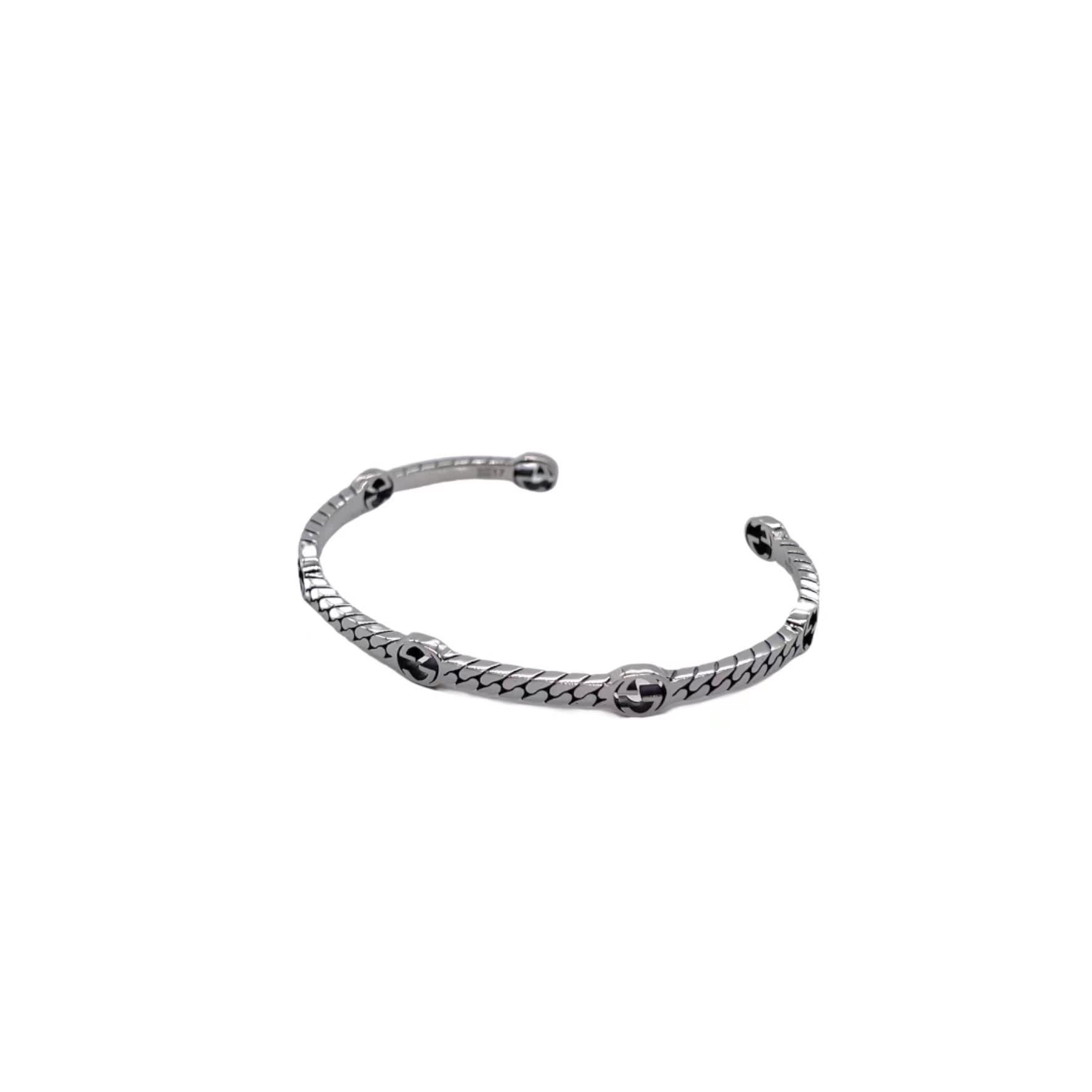 Gucci Silver Snake Chain Bracelet Gucci Silver Snake Chain Bracelet