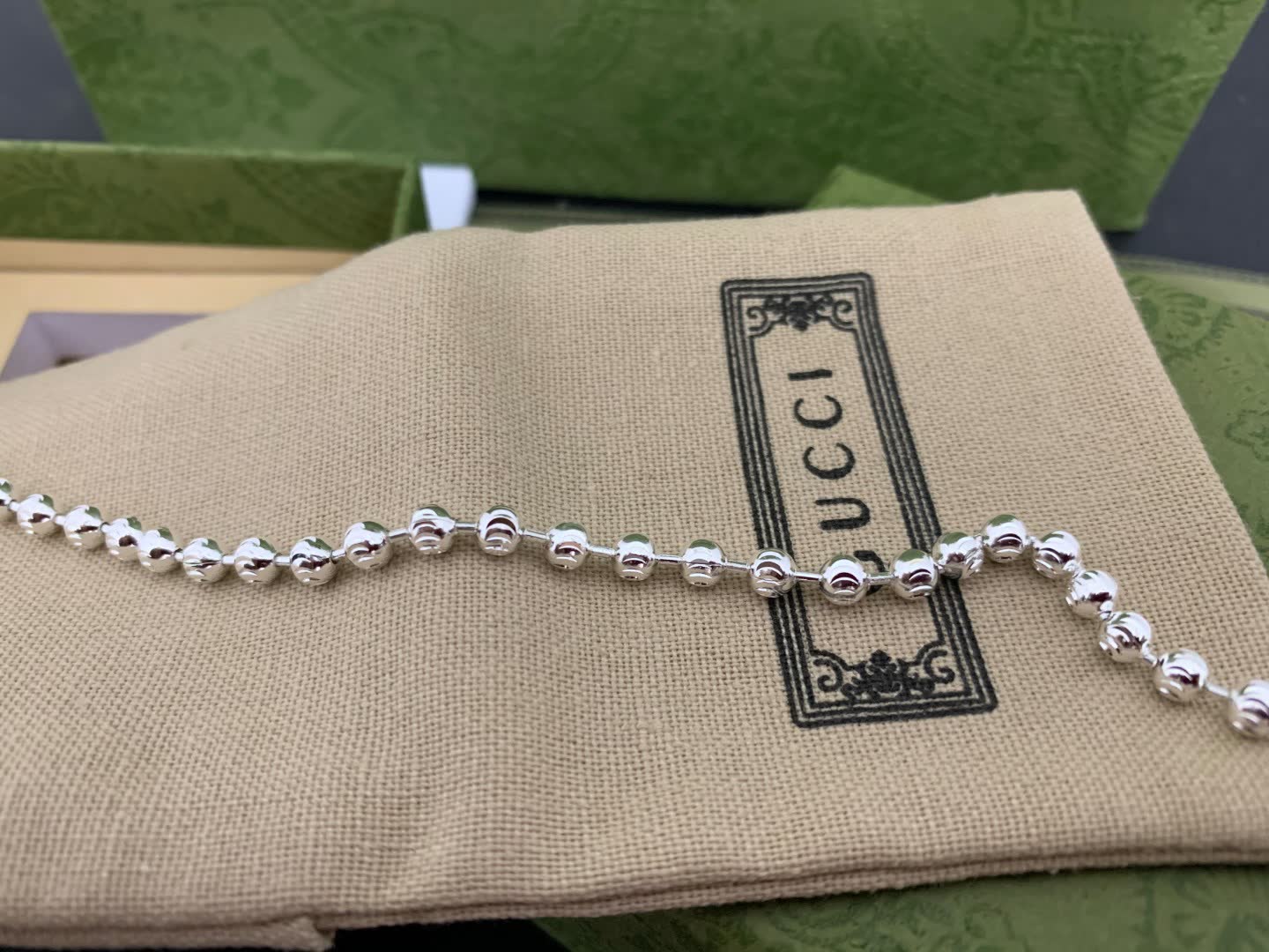 Gucci Silver Beaded Toggle Bracelet