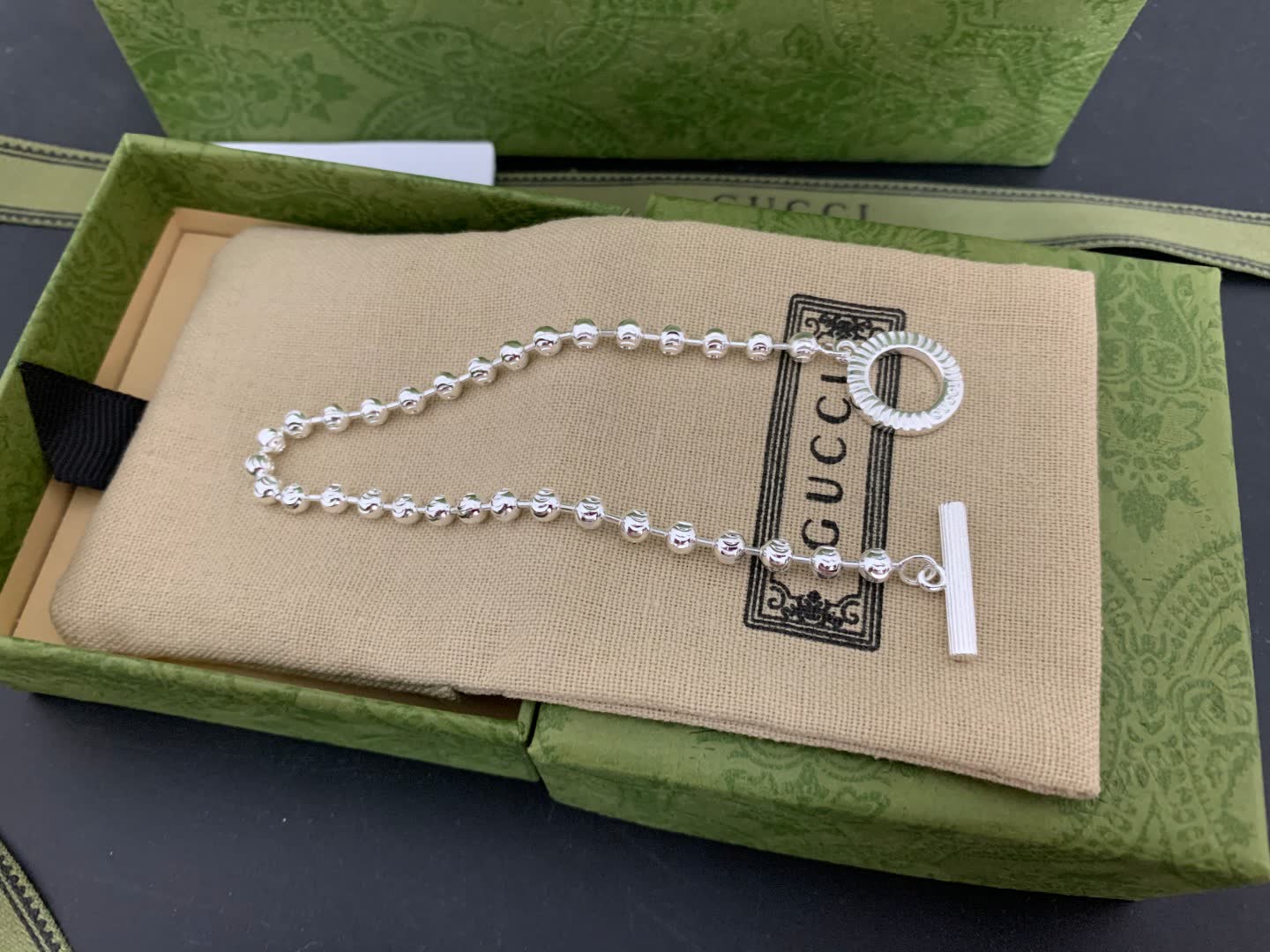Gucci Silver Beaded Toggle Bracelet