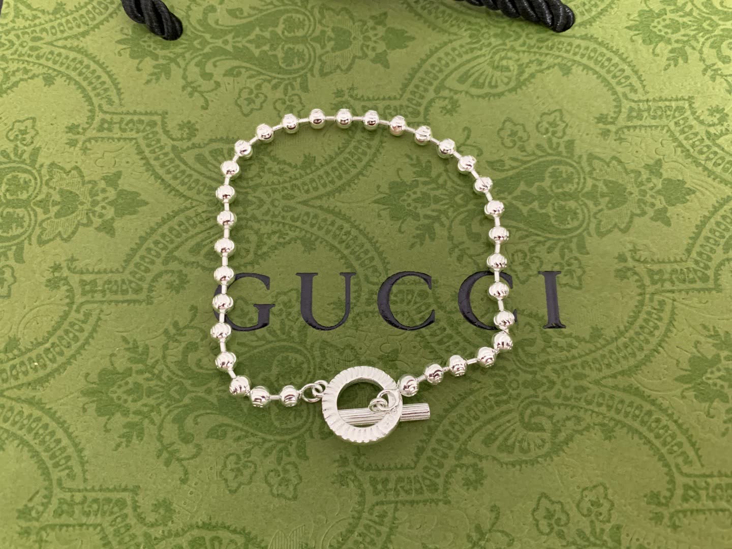 Gucci Silver Beaded Toggle Bracelet
