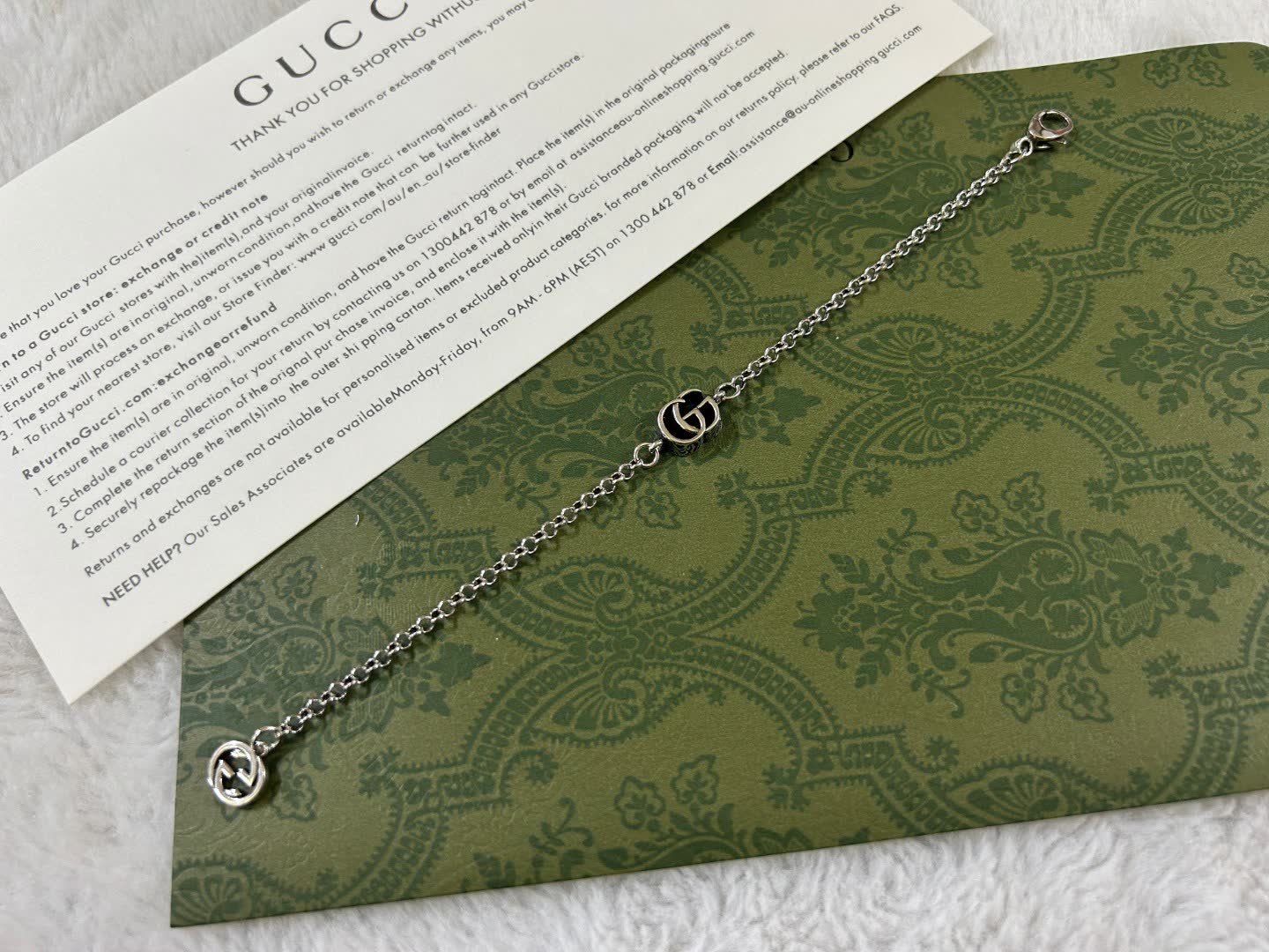 Gucci Silver 'GG' Chain Bracelet Gucci Silver 'GG' Chain Bracelet