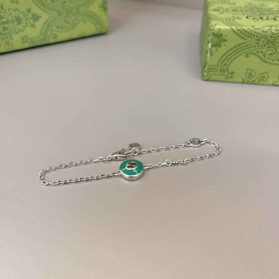 Gucci Silver Bracelet with Green Enamel