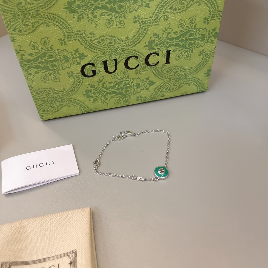 Gucci Silver Bracelet with Green Enamel