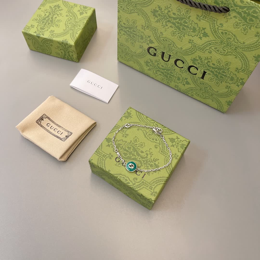 Gucci Silver Bracelet with Green Enamel