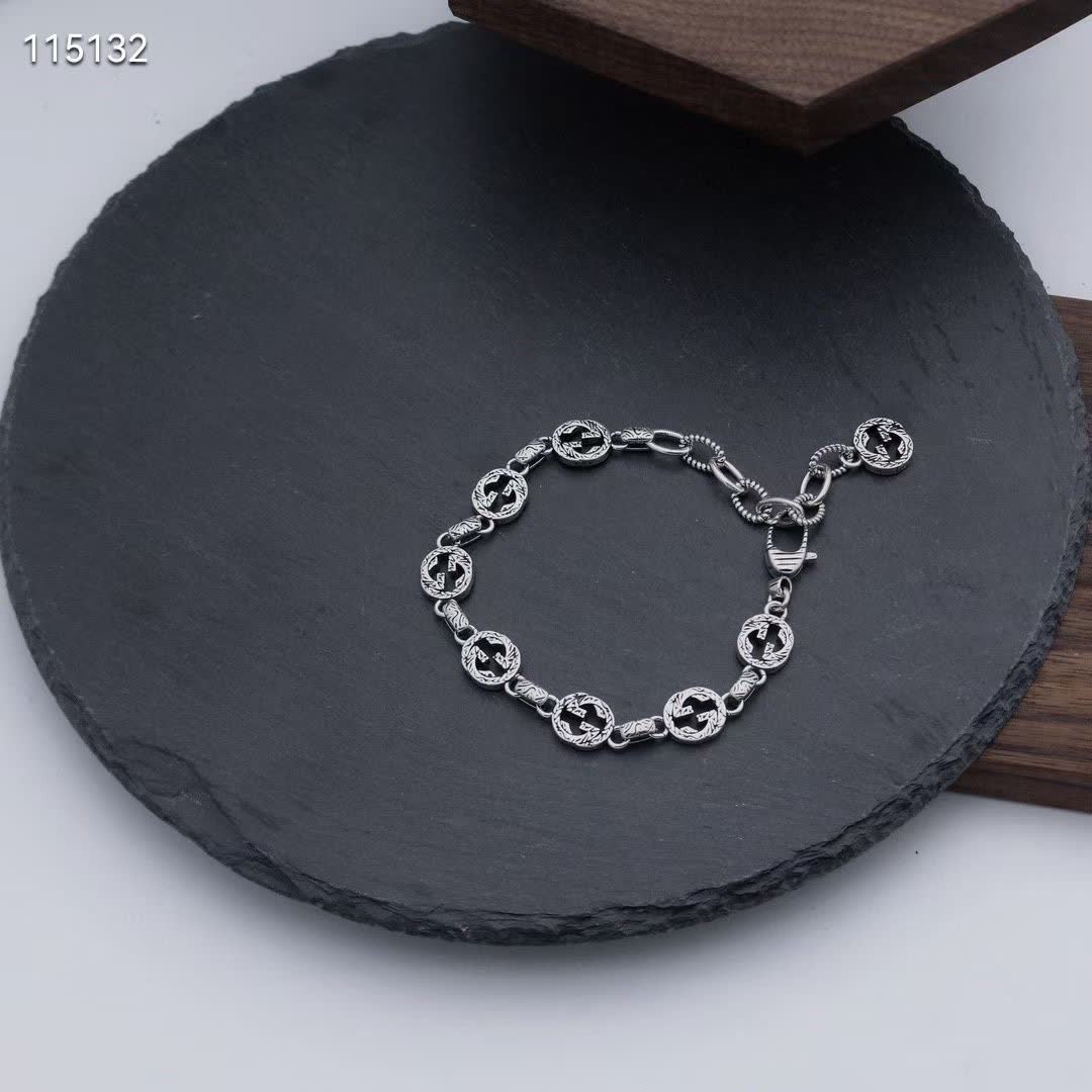 Gucci Silver Anchor Bracelet Gucci Silver Anchor Bracelet