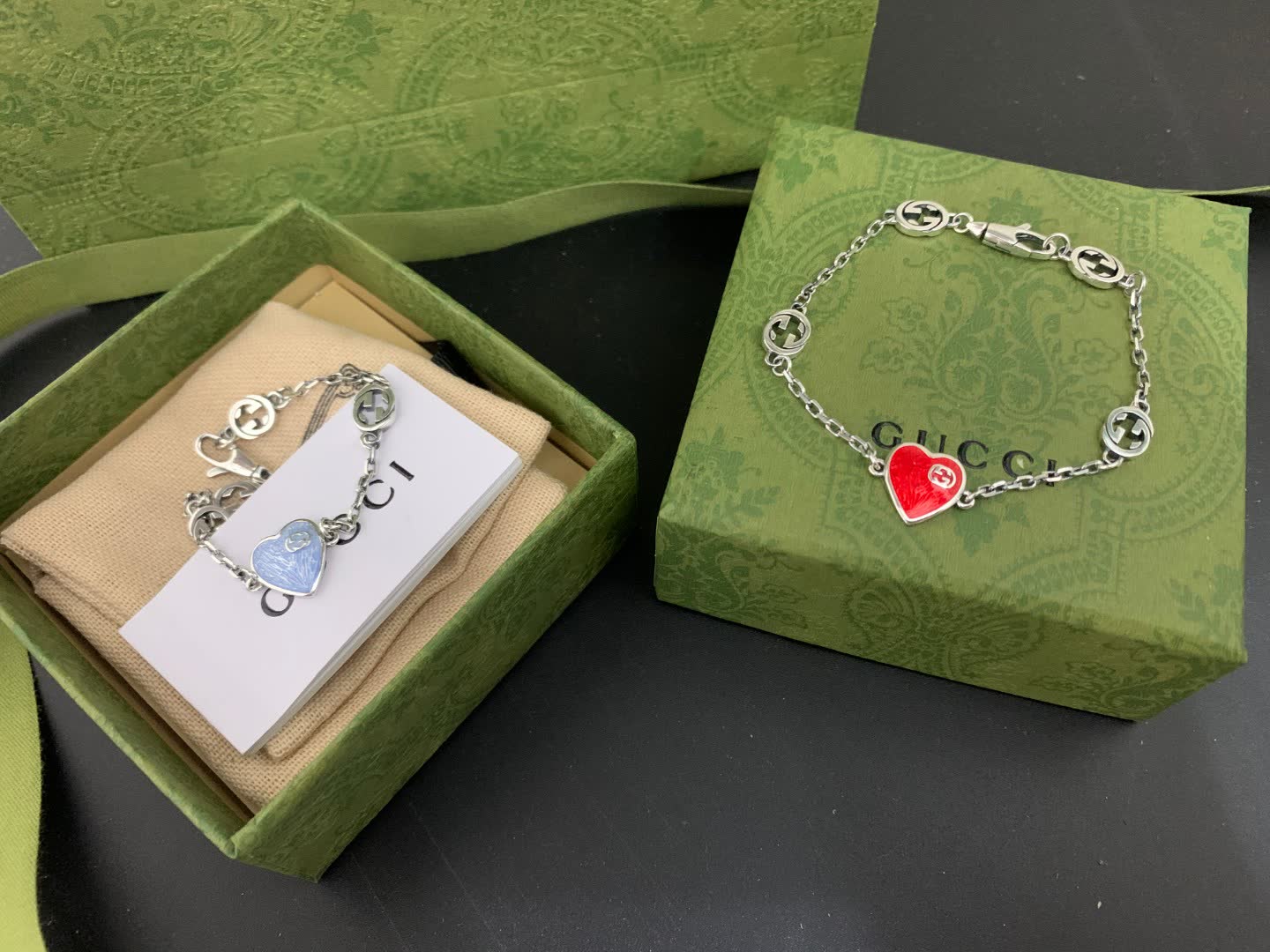 Gucci Silver Interlocking G & Heart Charm Bracelet