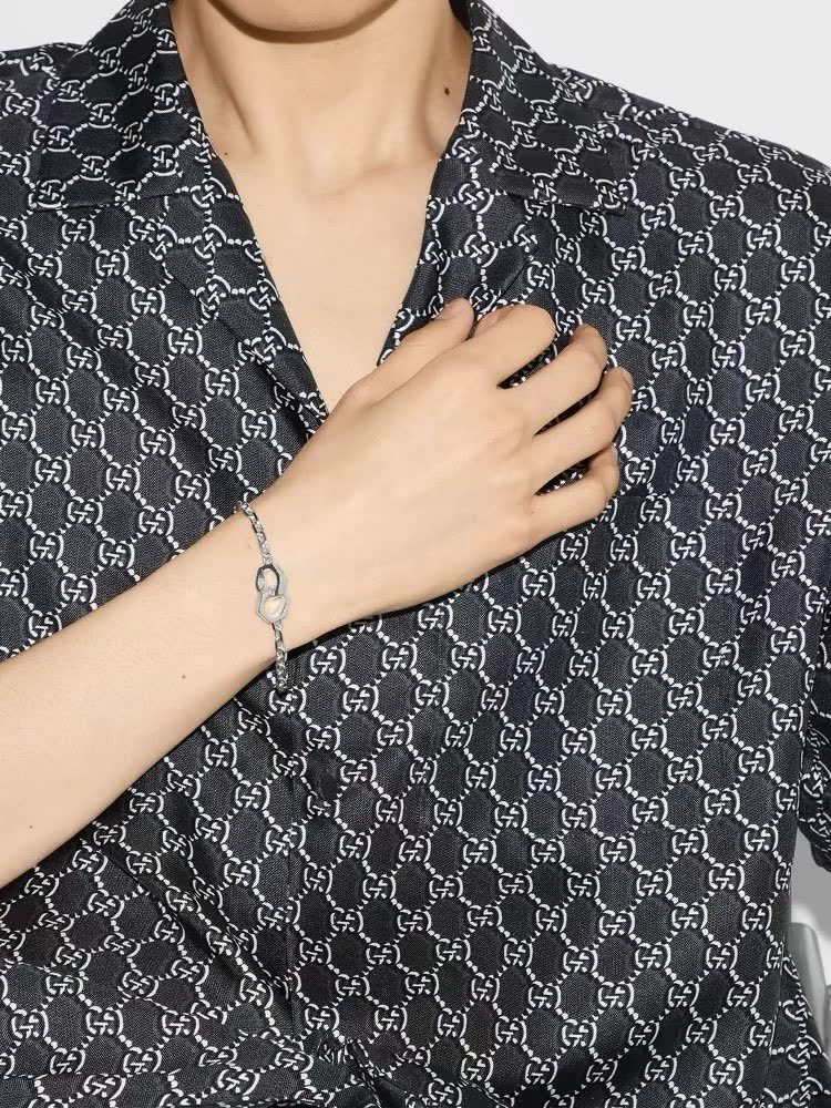 Gucci Silver Chain Bracelet with Interlocking G