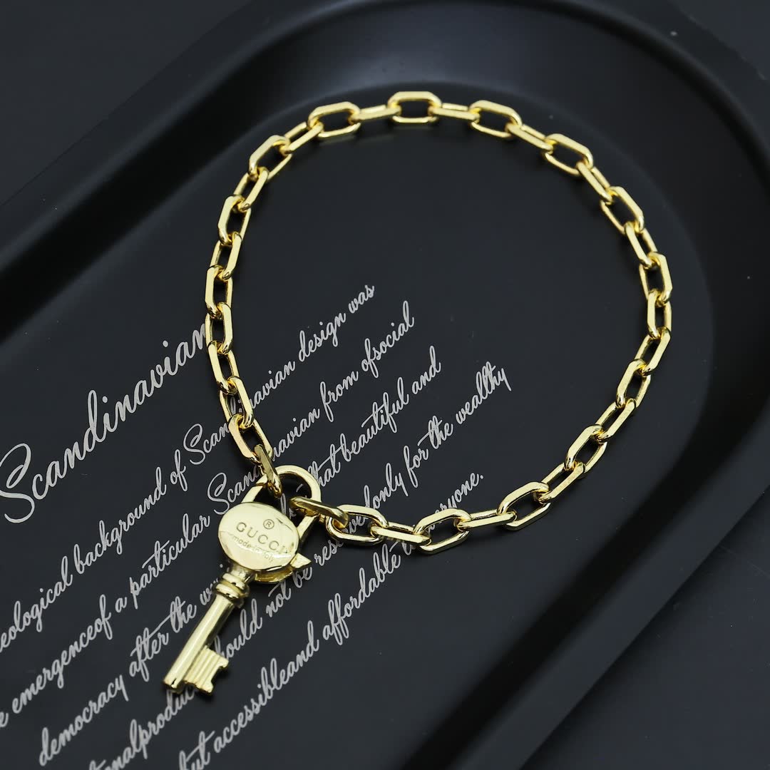 Gucci Silver Key Charm Bracelet