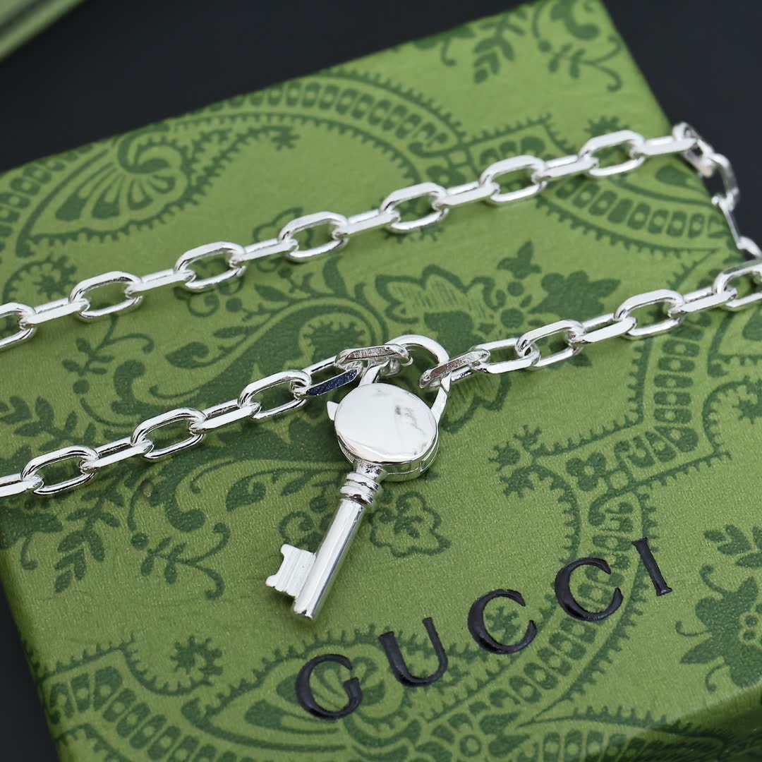 Gucci Silver Key Charm Bracelet