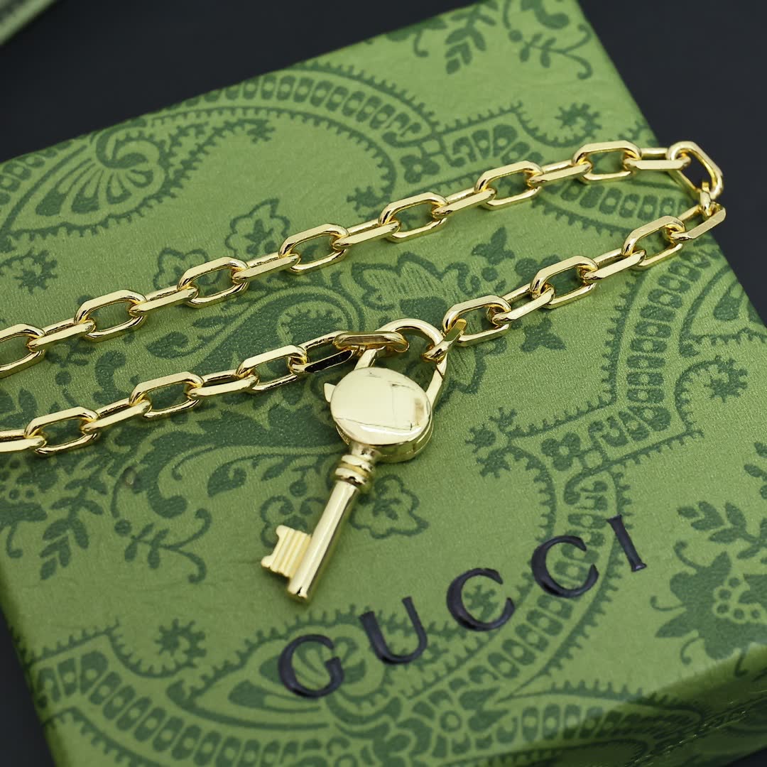 Gucci Silver Key Charm Bracelet