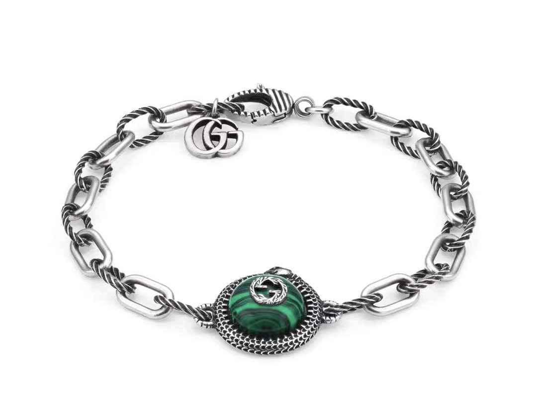Gucci Silver Chain Bracelet with Green Stone Gucci Silver Chain Bracelet with Green Stone