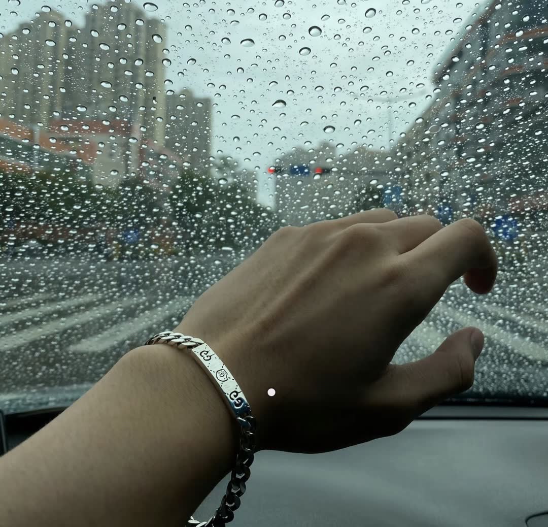 Gucci Silver Bracelet