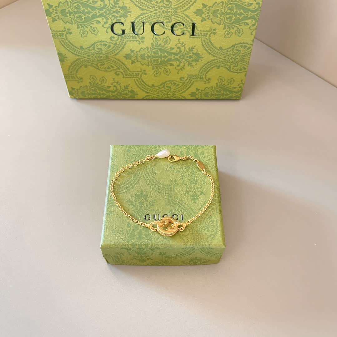 Gucci Gold Chain Bracelet with Interlocking G Logo