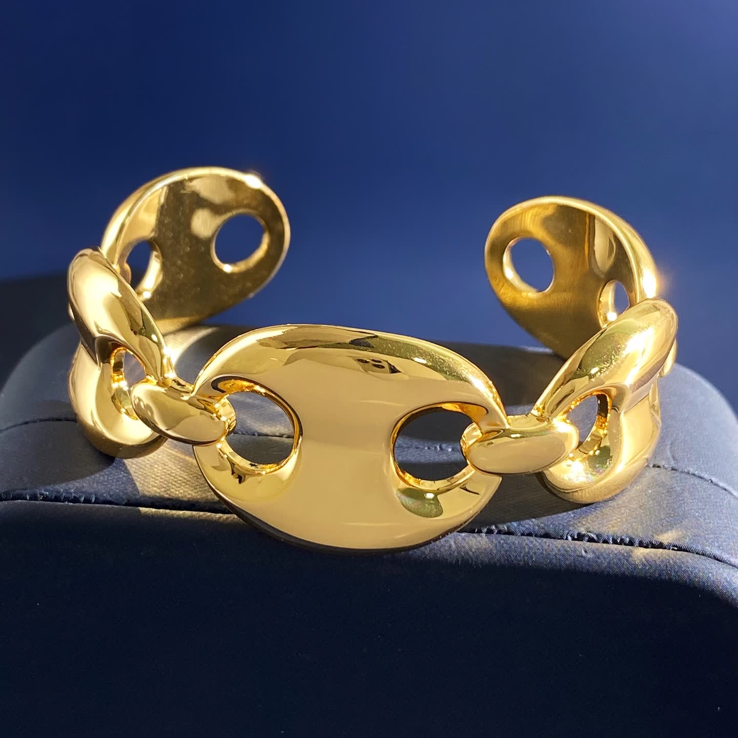 Gucci Elegant Gold and Silver Bracelets with Blue Stones