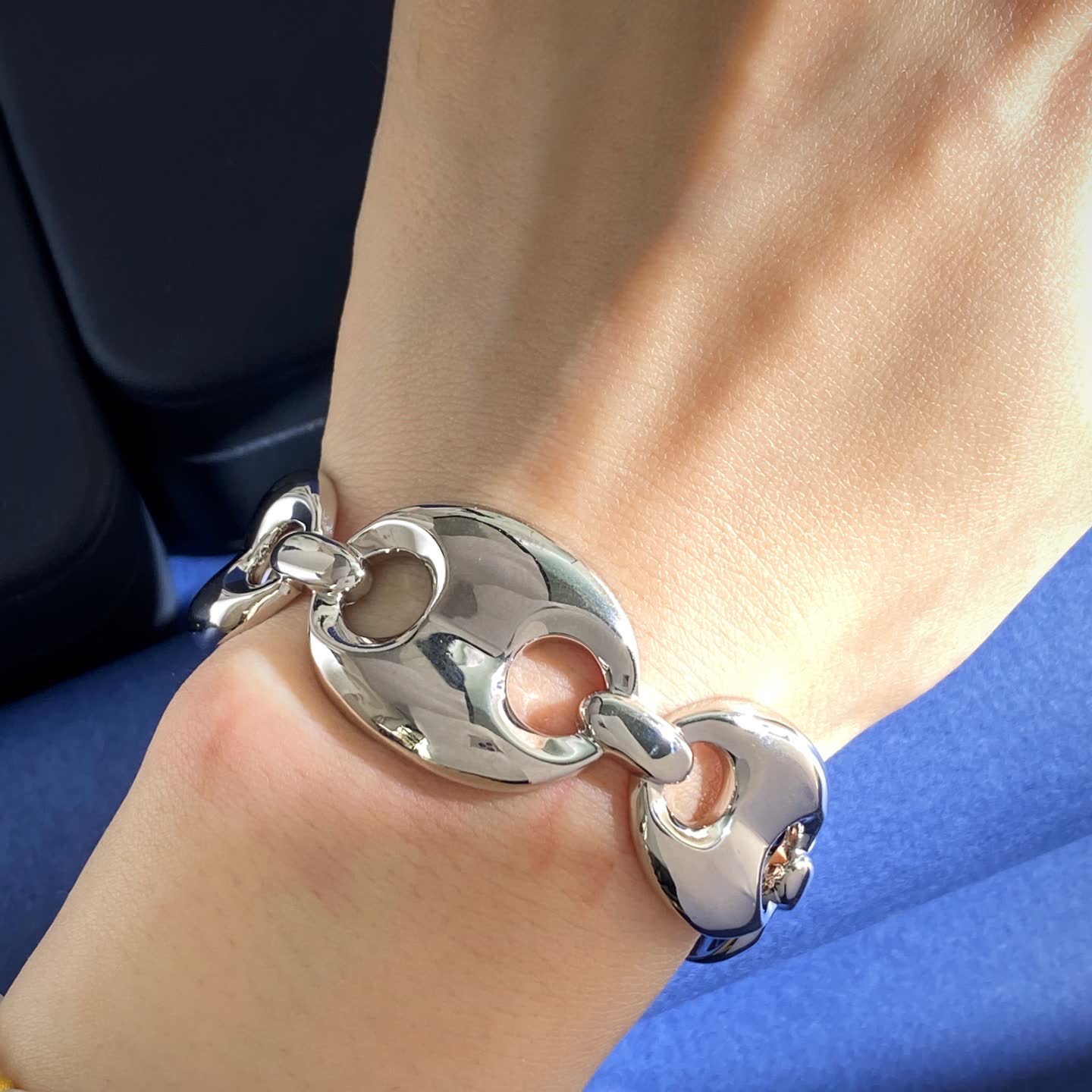 Gucci Elegant Gold and Silver Bracelets with Blue Stones