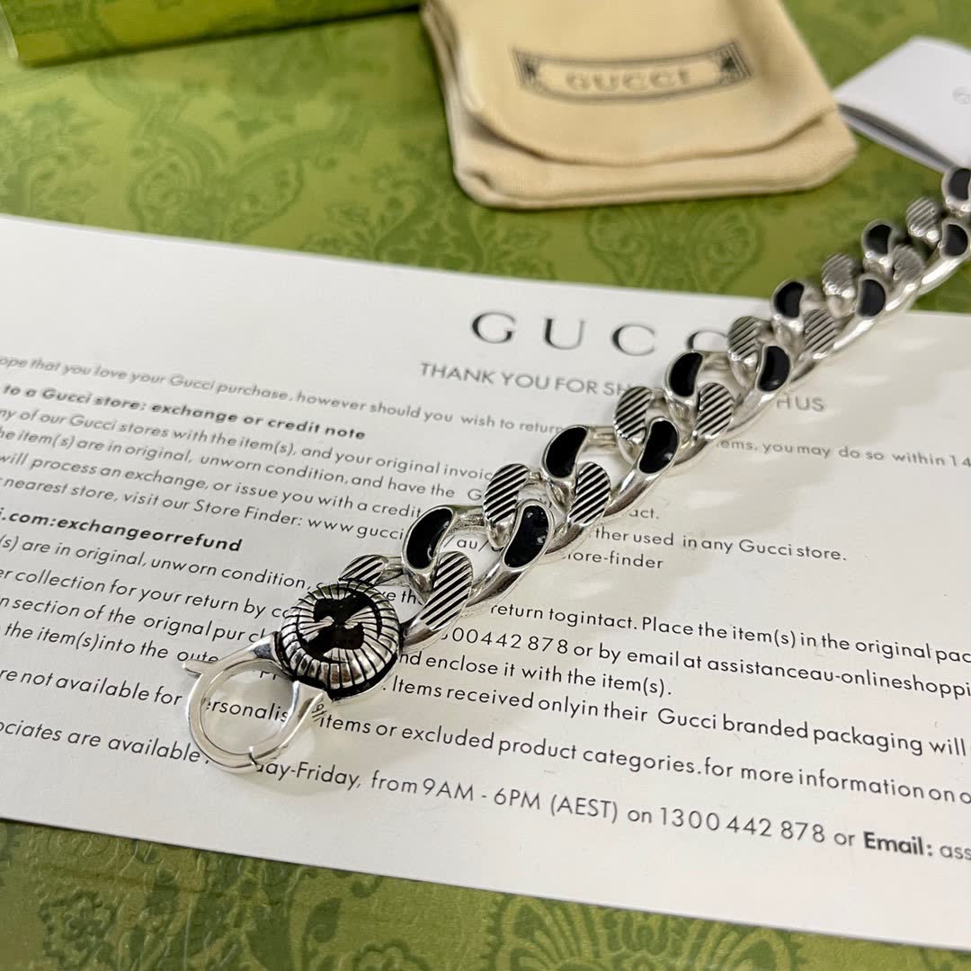 Gucci Silver Chain Bracelet