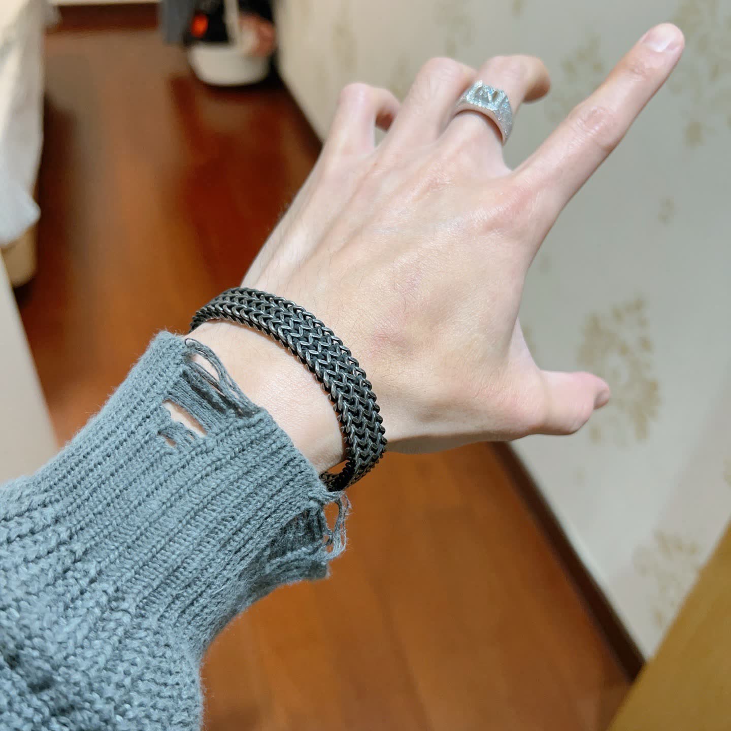 Gucci Silver Chain Bracelet