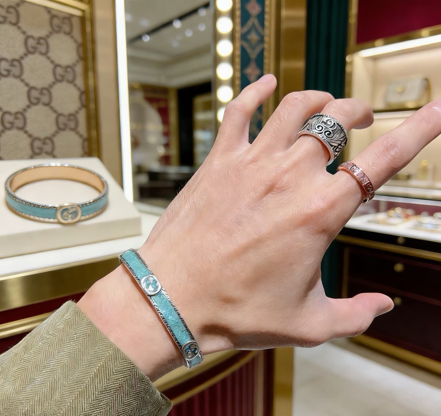 Gucci Interlocking G Bracelet