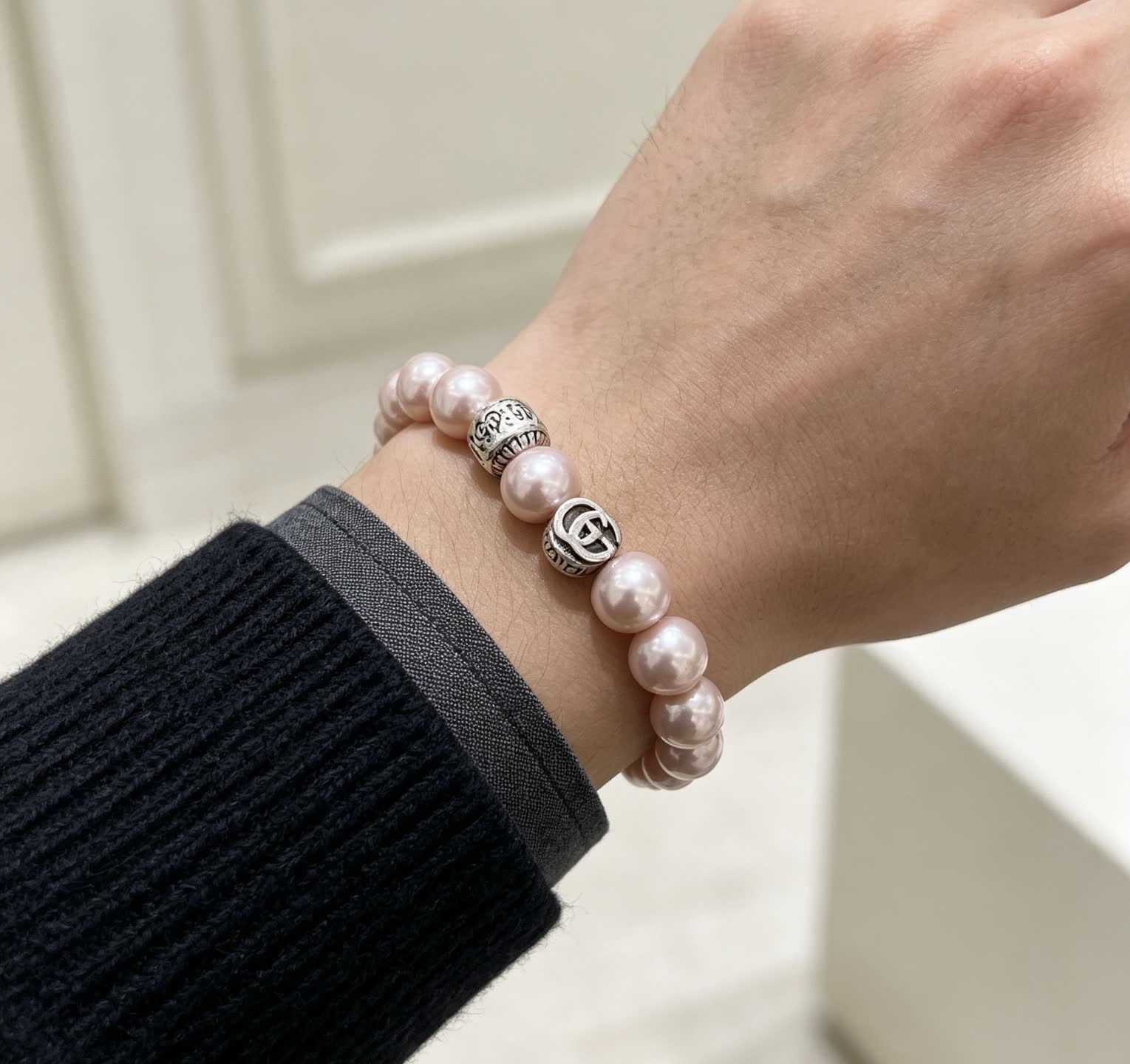 Gucci Pink Pearl Bracelet