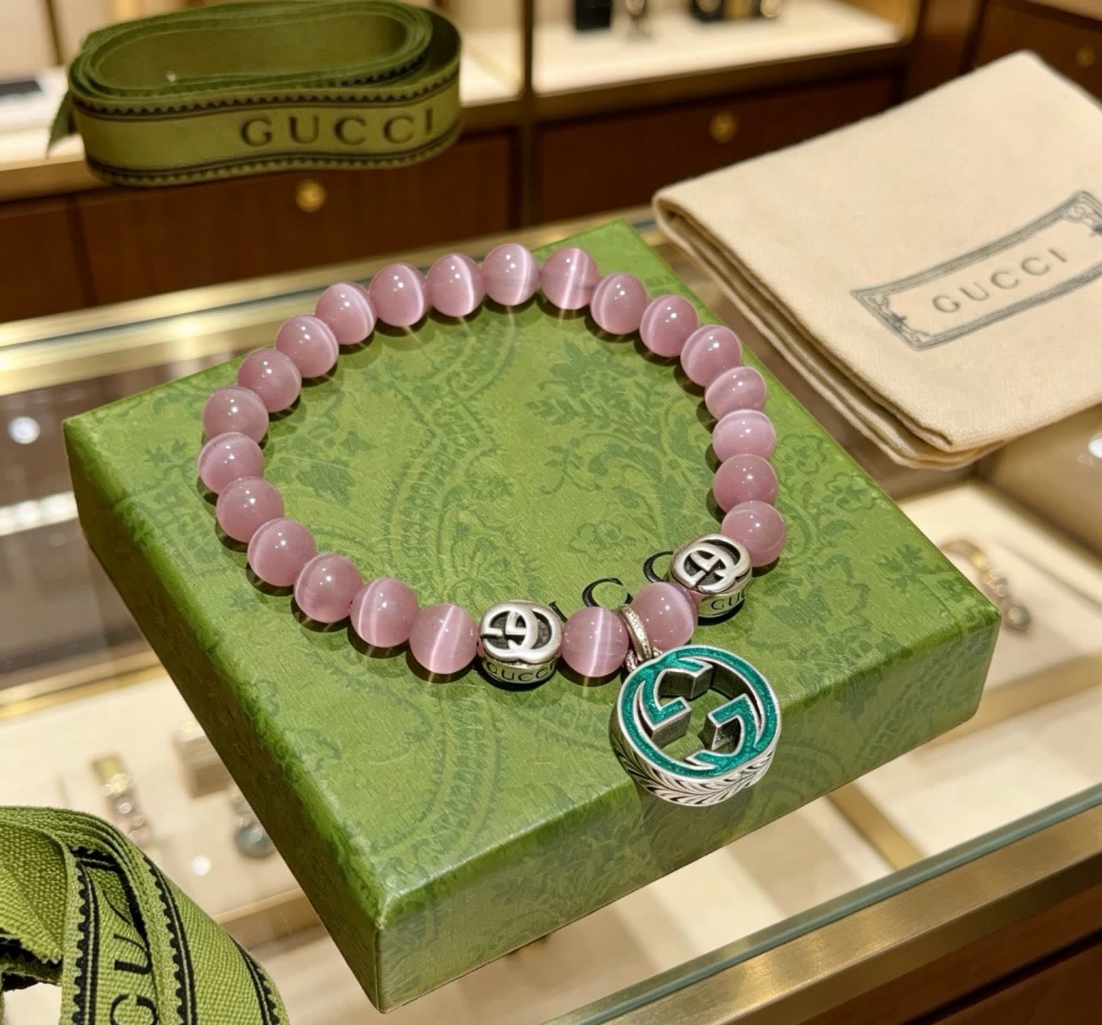 Gucci Pink Cat's Eye Bead Bracelet with Interlocking G Charm