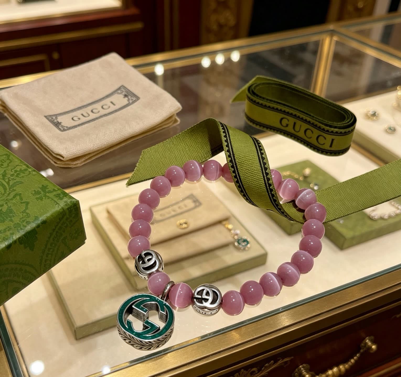 Gucci Pink Cat's Eye Bead Bracelet with Interlocking G Charm