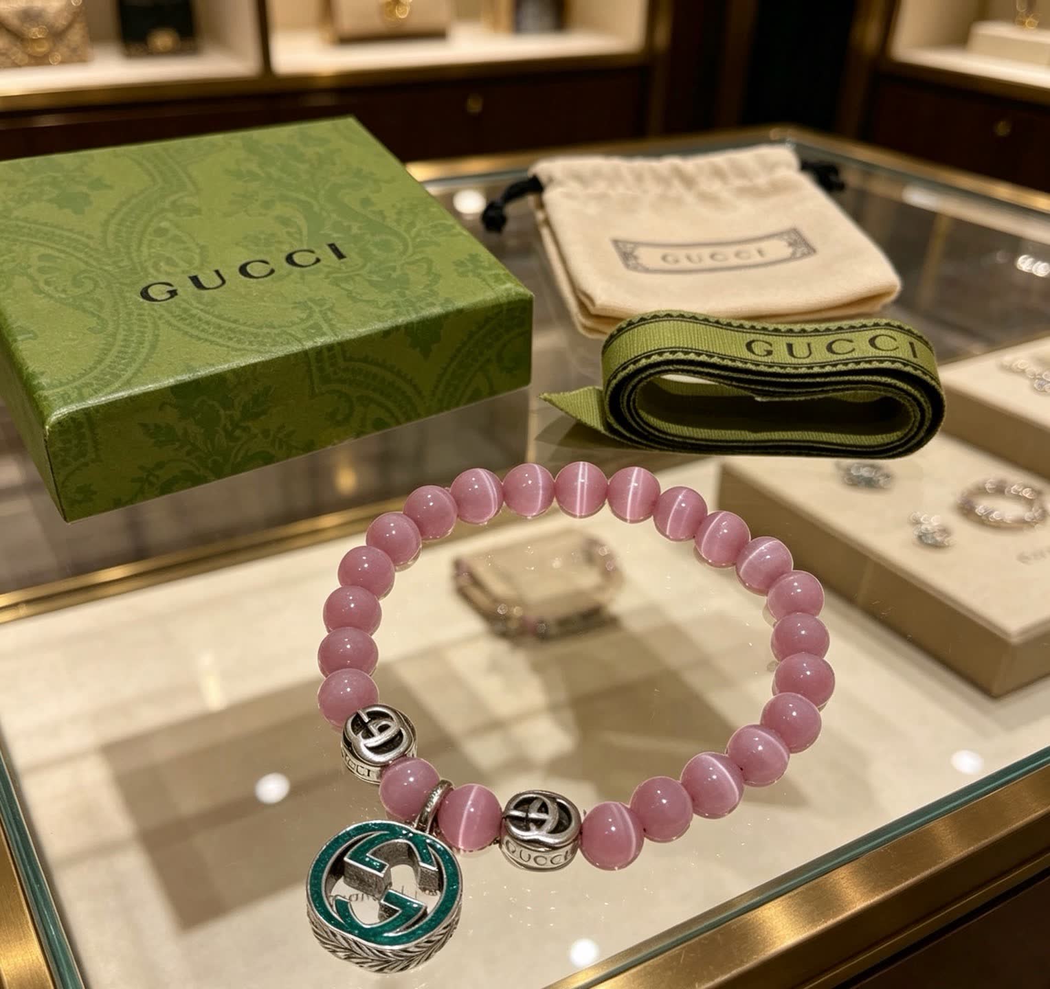 Gucci Pink Cat's Eye Bead Bracelet with Interlocking G Charm