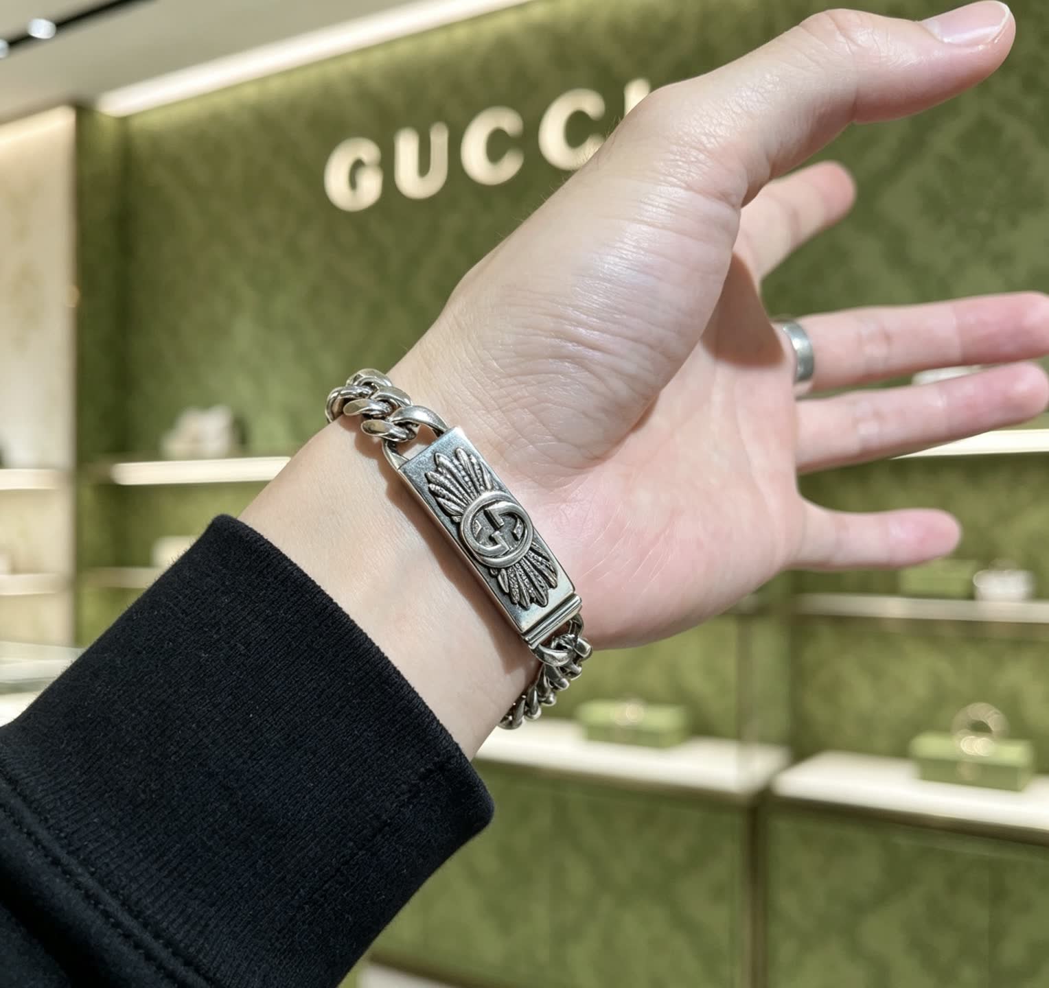 Gucci Silver Chain Bracelet