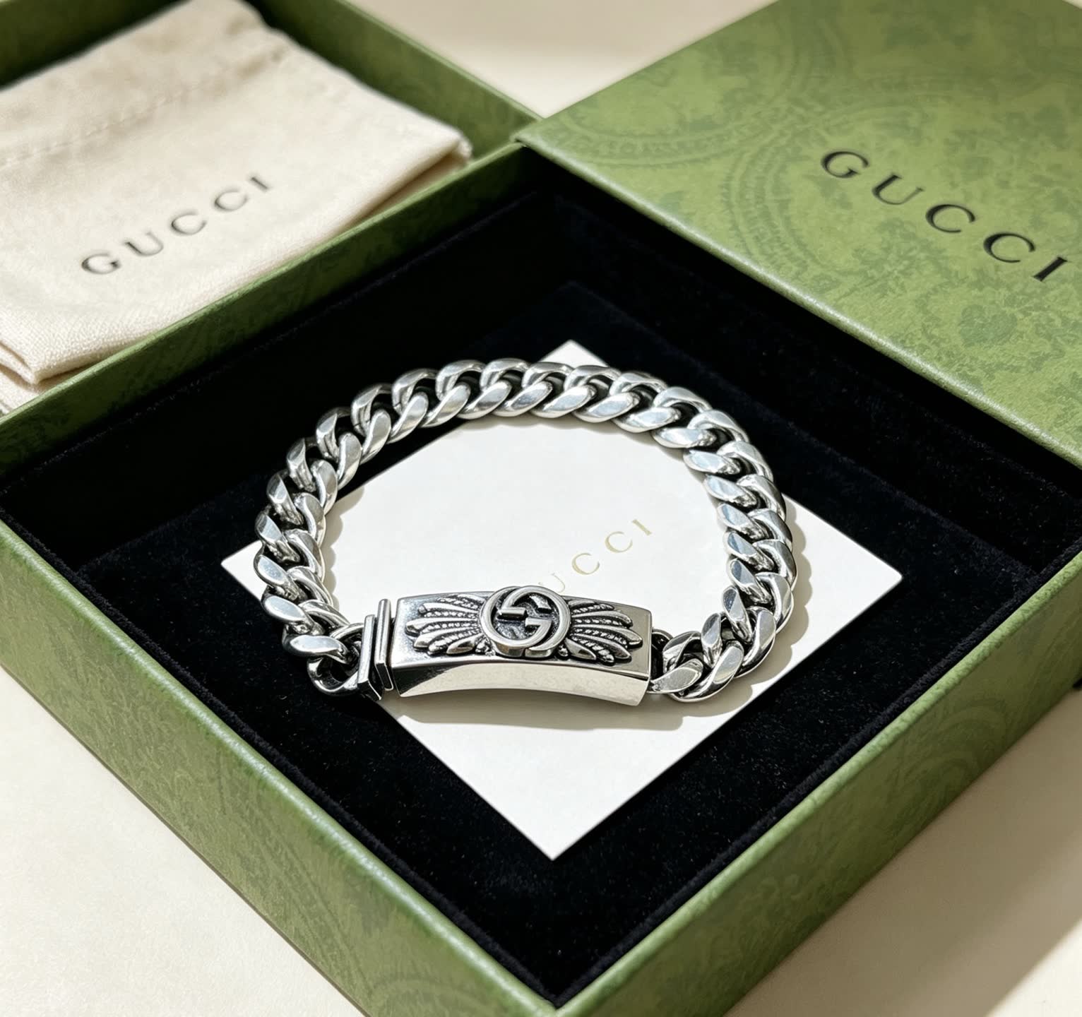 Gucci Silver Chain Bracelet