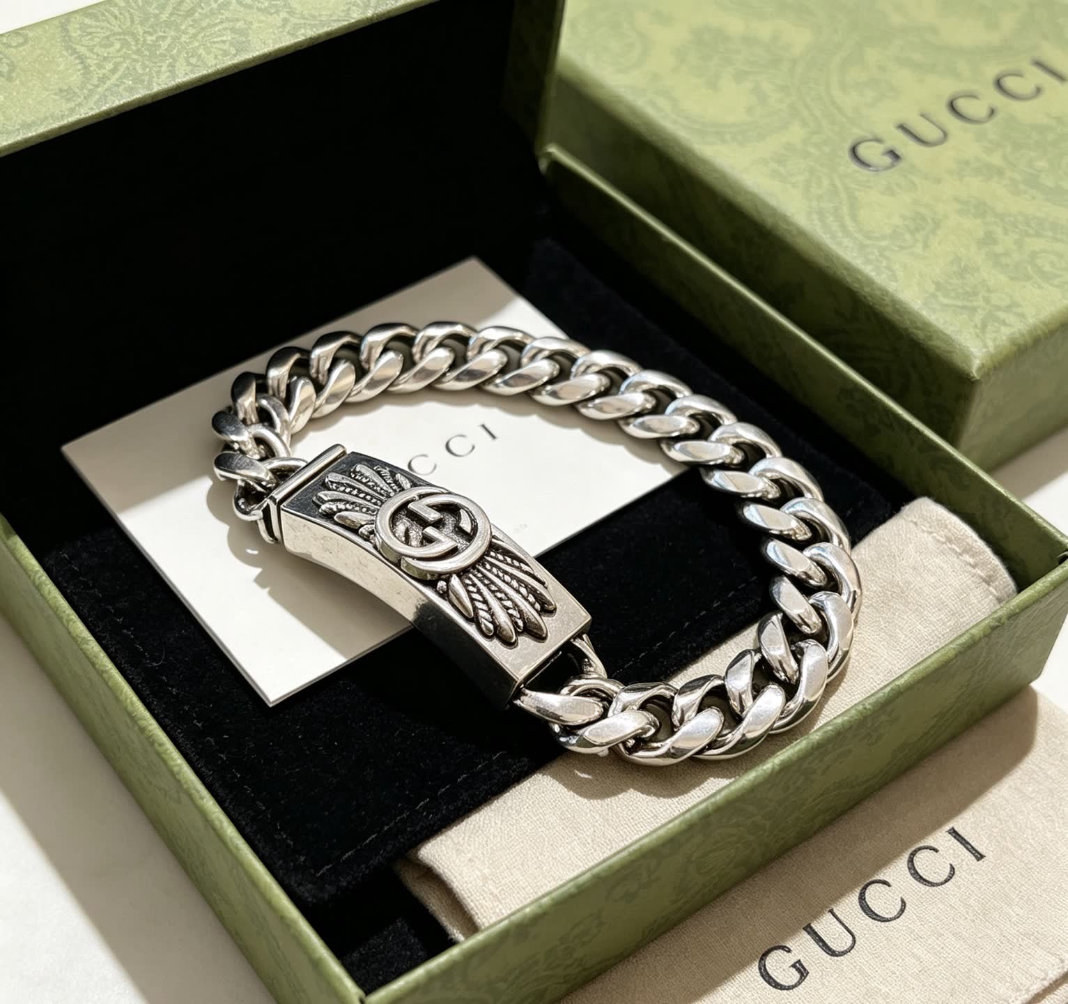 Gucci Silver Chain Bracelet