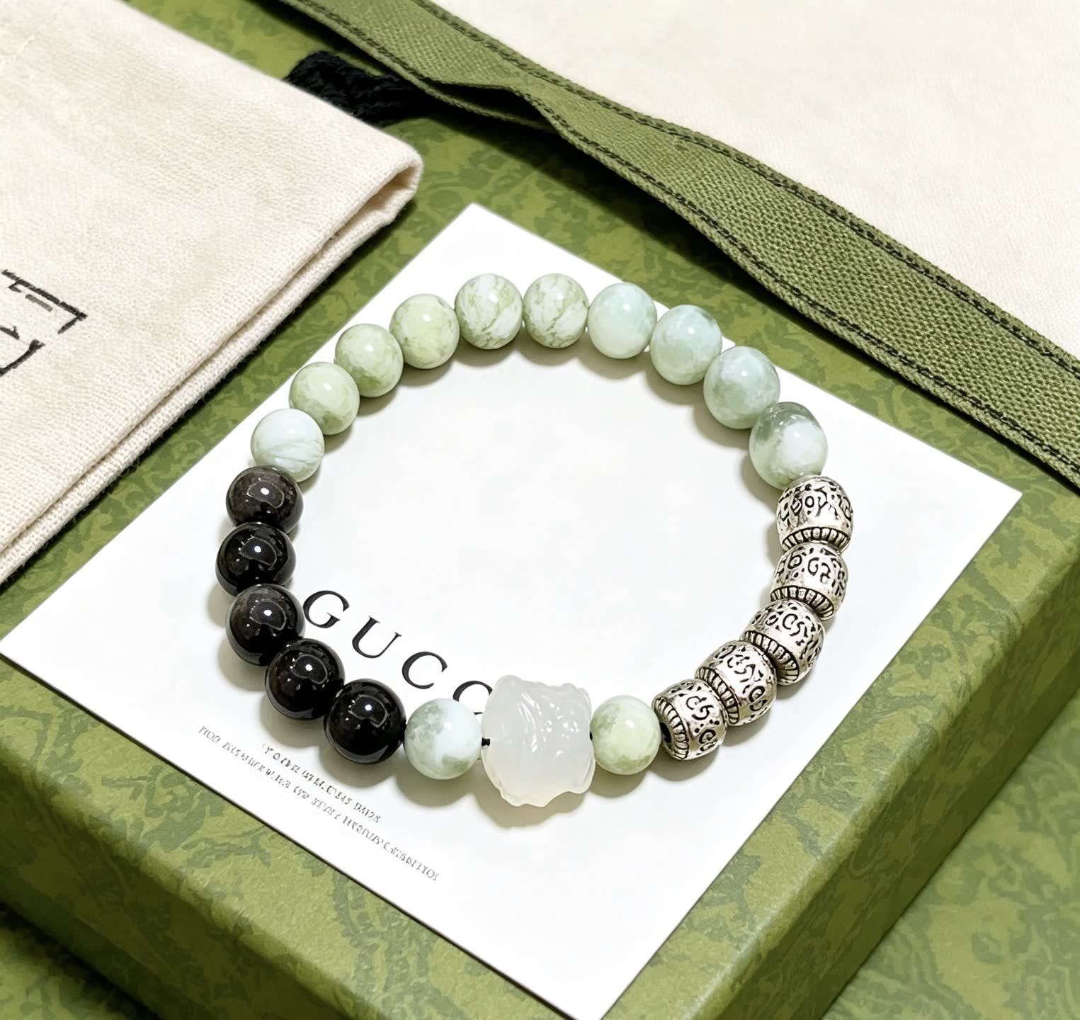 Gucci Green and Black Beaded Bracelet Gucci Green and Black Beaded Bracelet