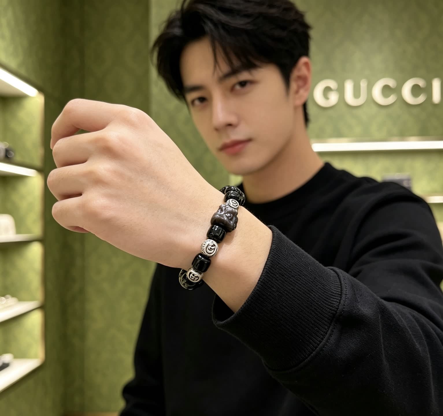 Gucci Black Beaded Bracelet