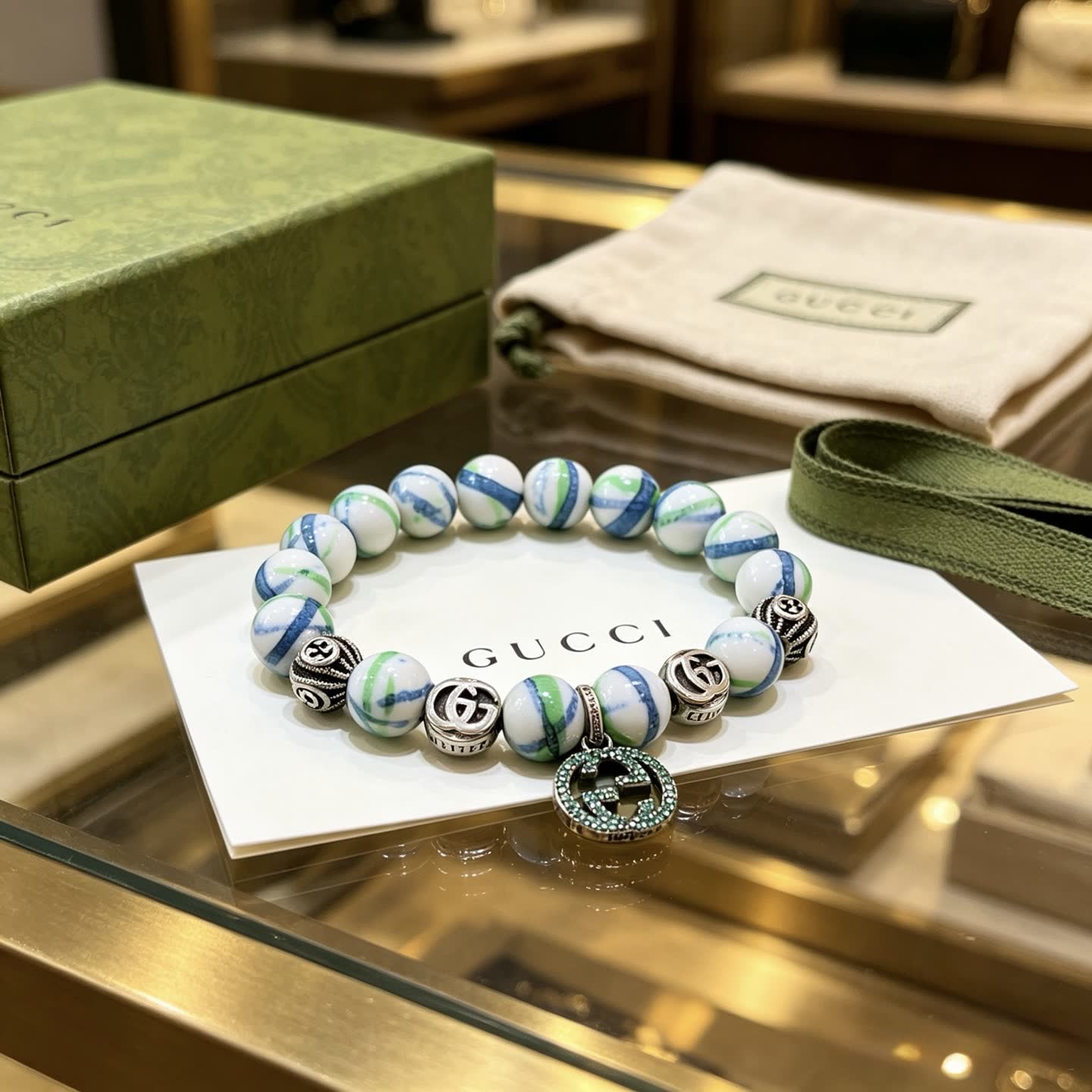 Gucci Marble Bead Bracelet with Interlocking G Charm