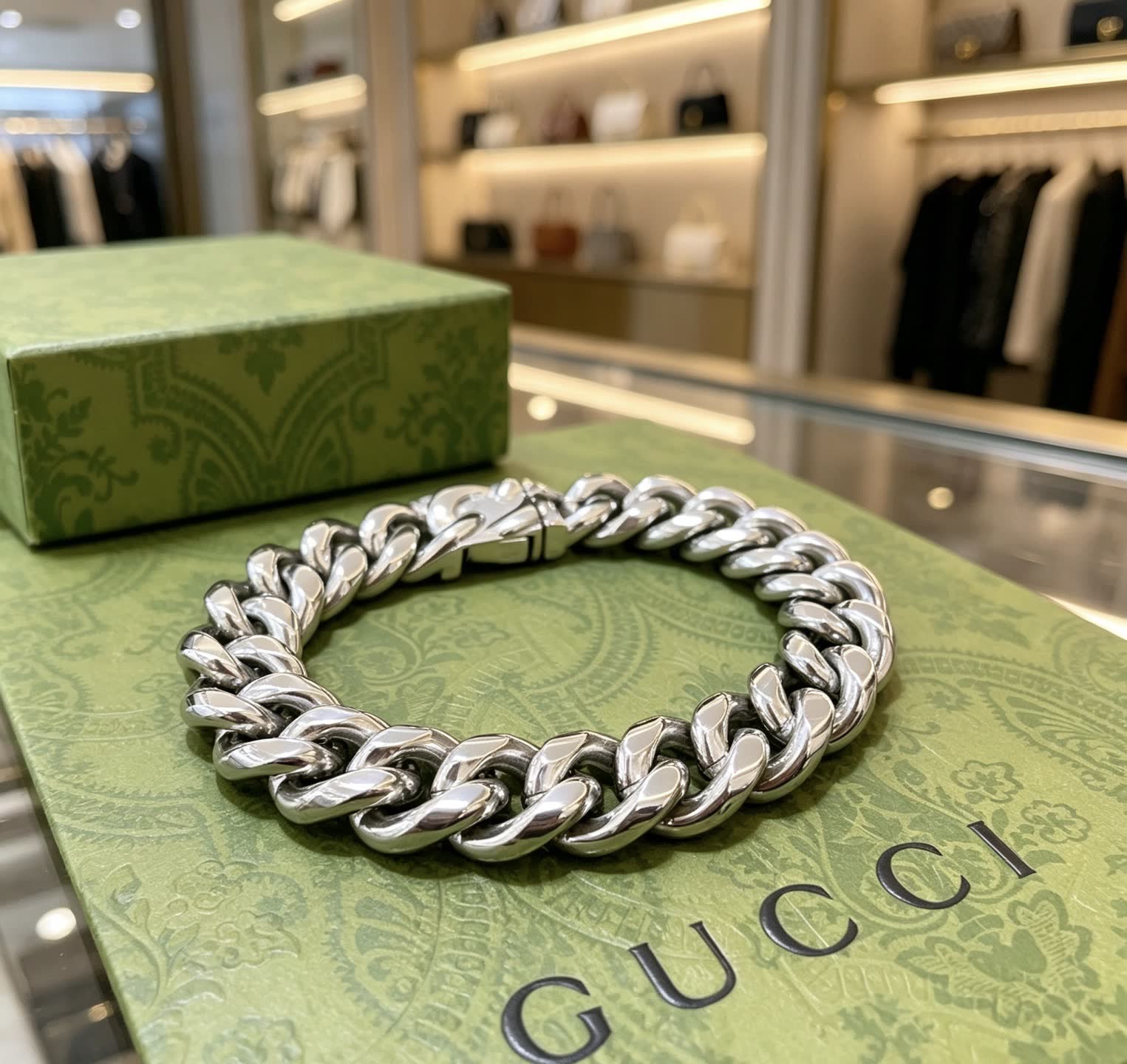 Gucci Silver Chain Bracelet
