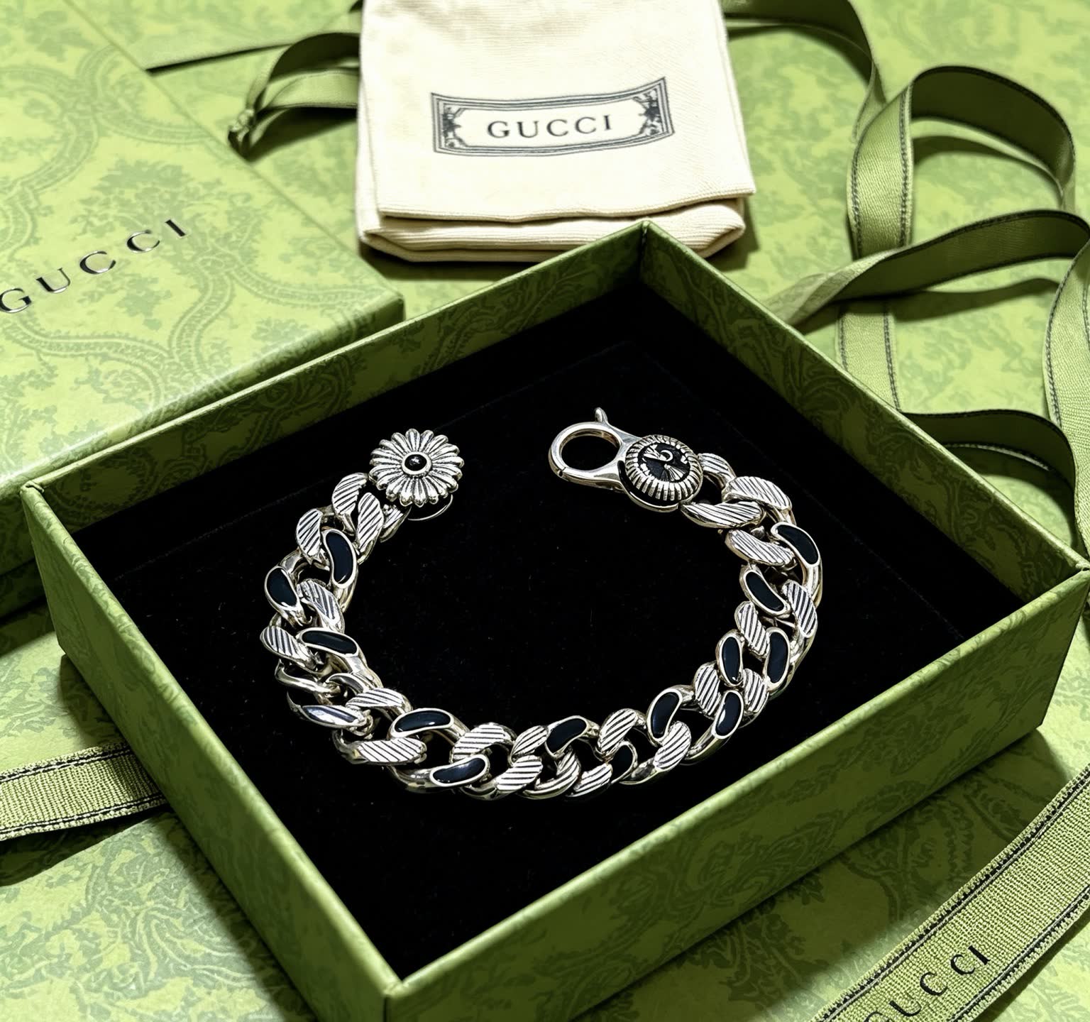 Gucci Silver and Black Enamel Chain Bracelet