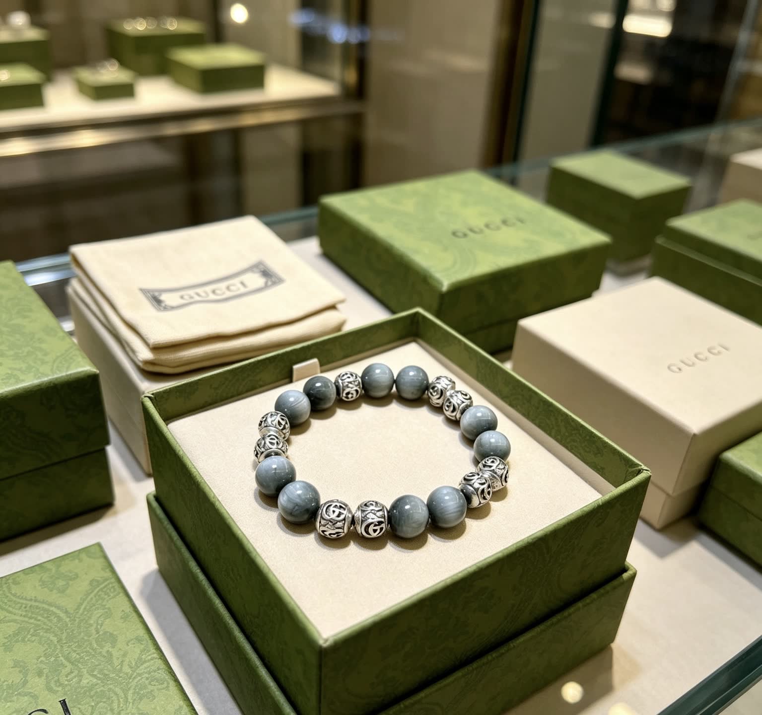 Gucci Silver Bead Bracelet with Gray Stones