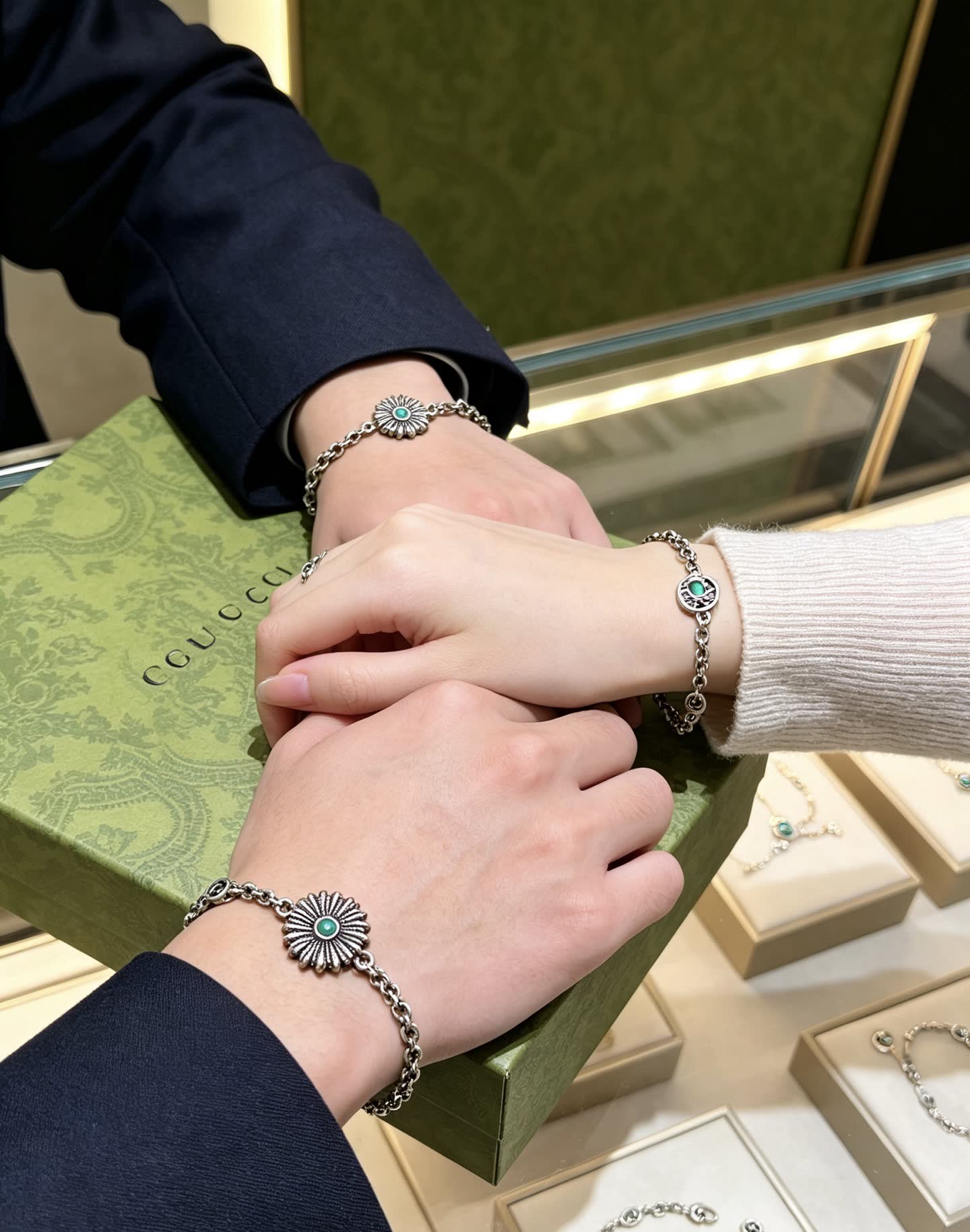 Gucci Silver Bracelet with Green Stone