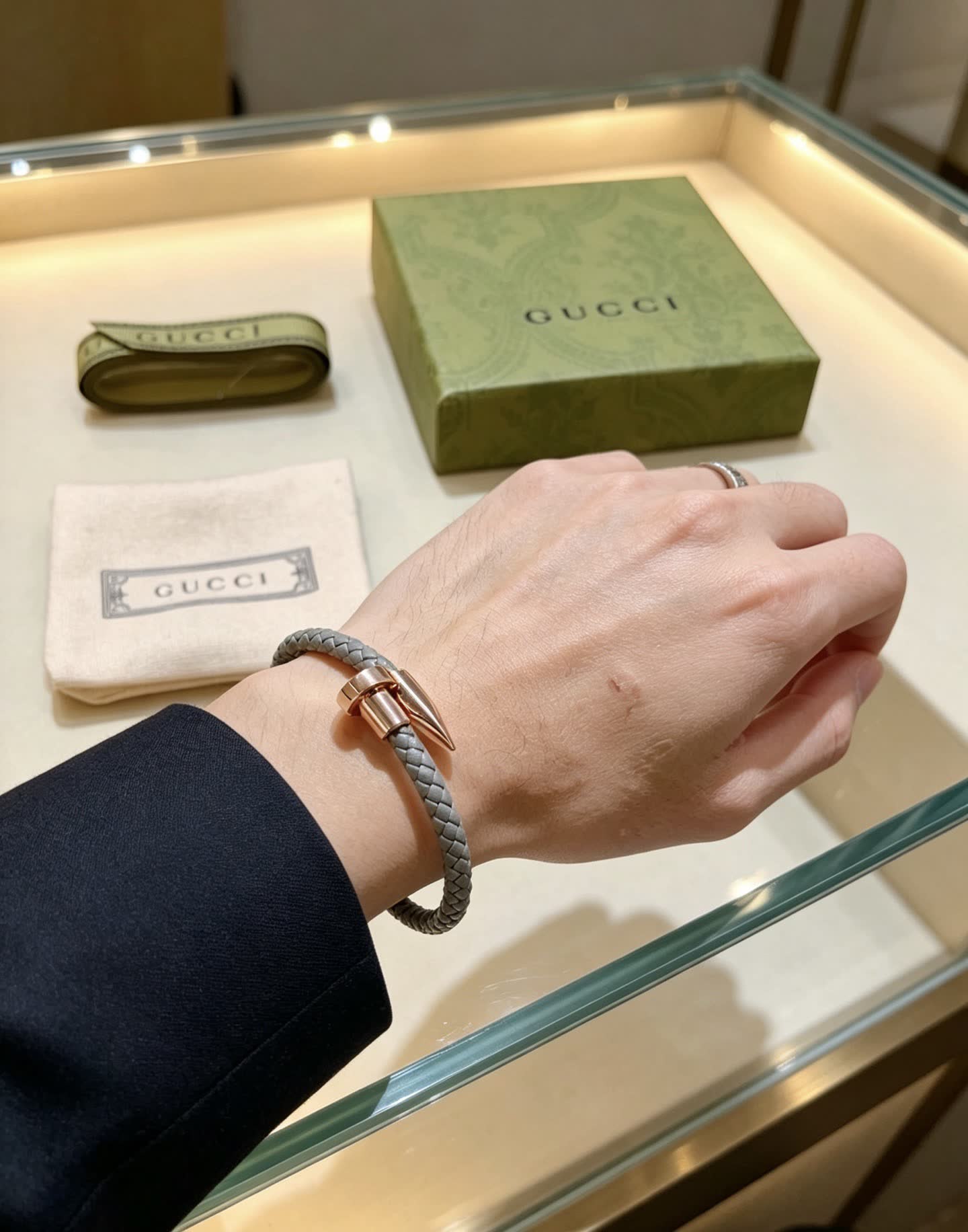Gucci Leather Bracelet with Gold Buckle